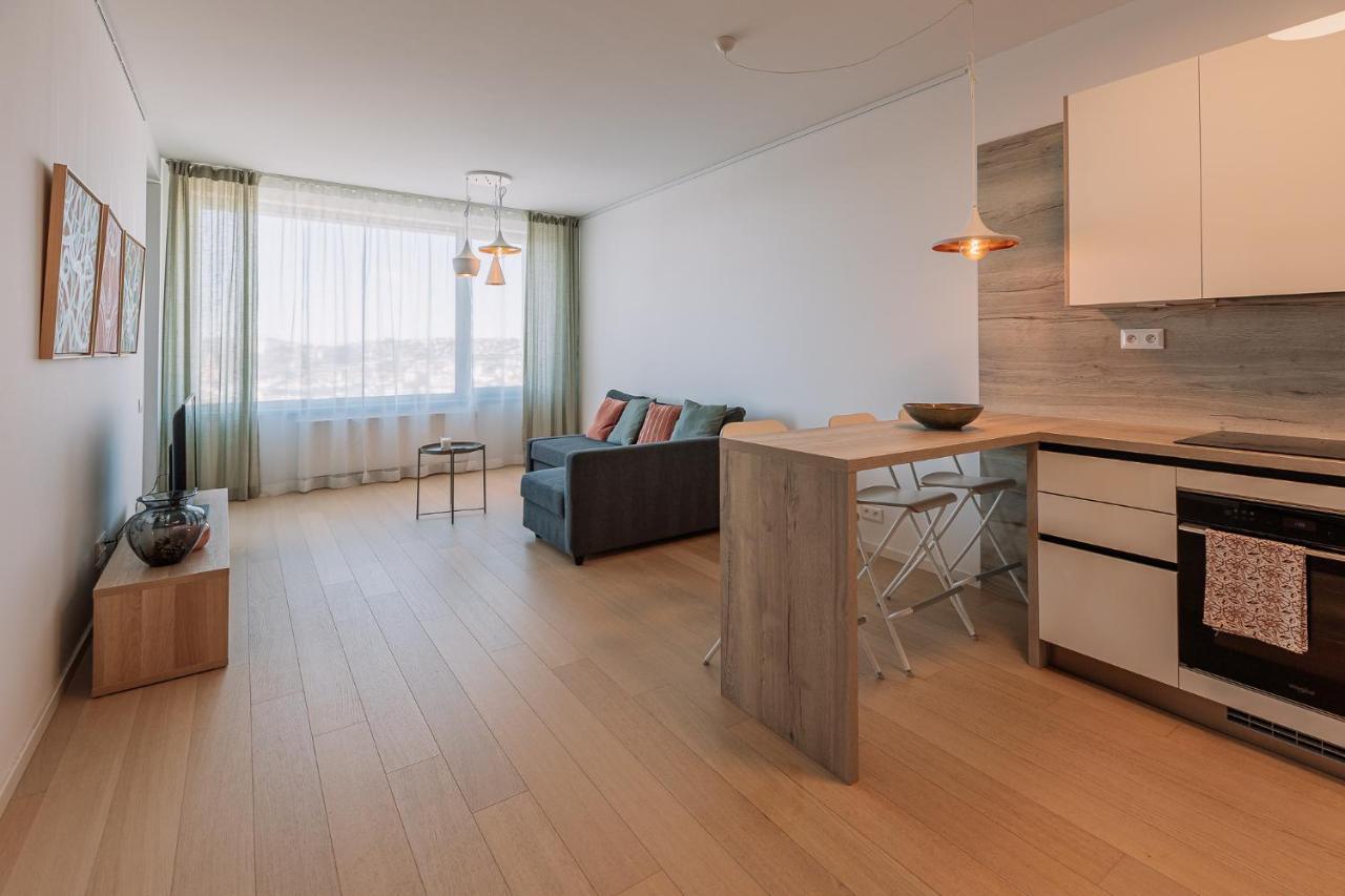 Skau Coral Residence In Sky Park 22 Floor 1Tower Panoramic View Free Parking Bratislava Exteriér fotografie